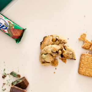 Peppermint Crisp Cookie – Carrington Cookies Limited Edition